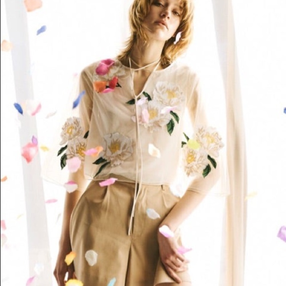 Snidel beige shorts